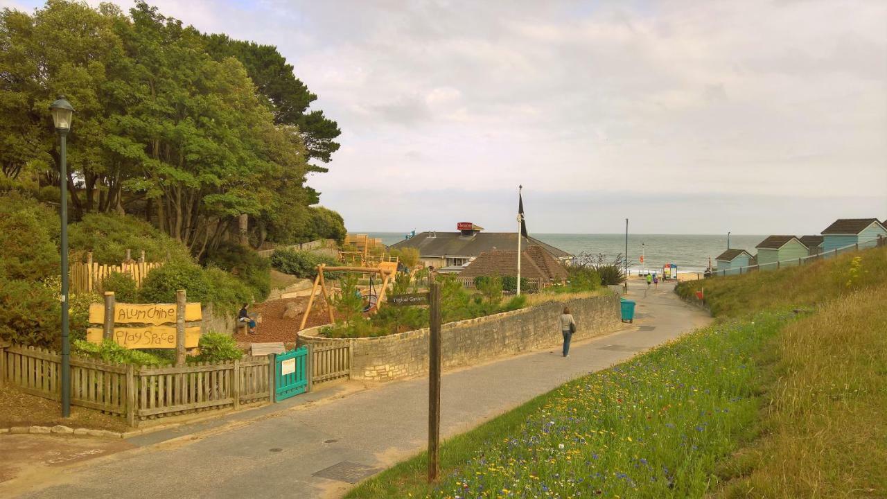 Alum Chine Log Cabin Bournemouth Exterior photo
