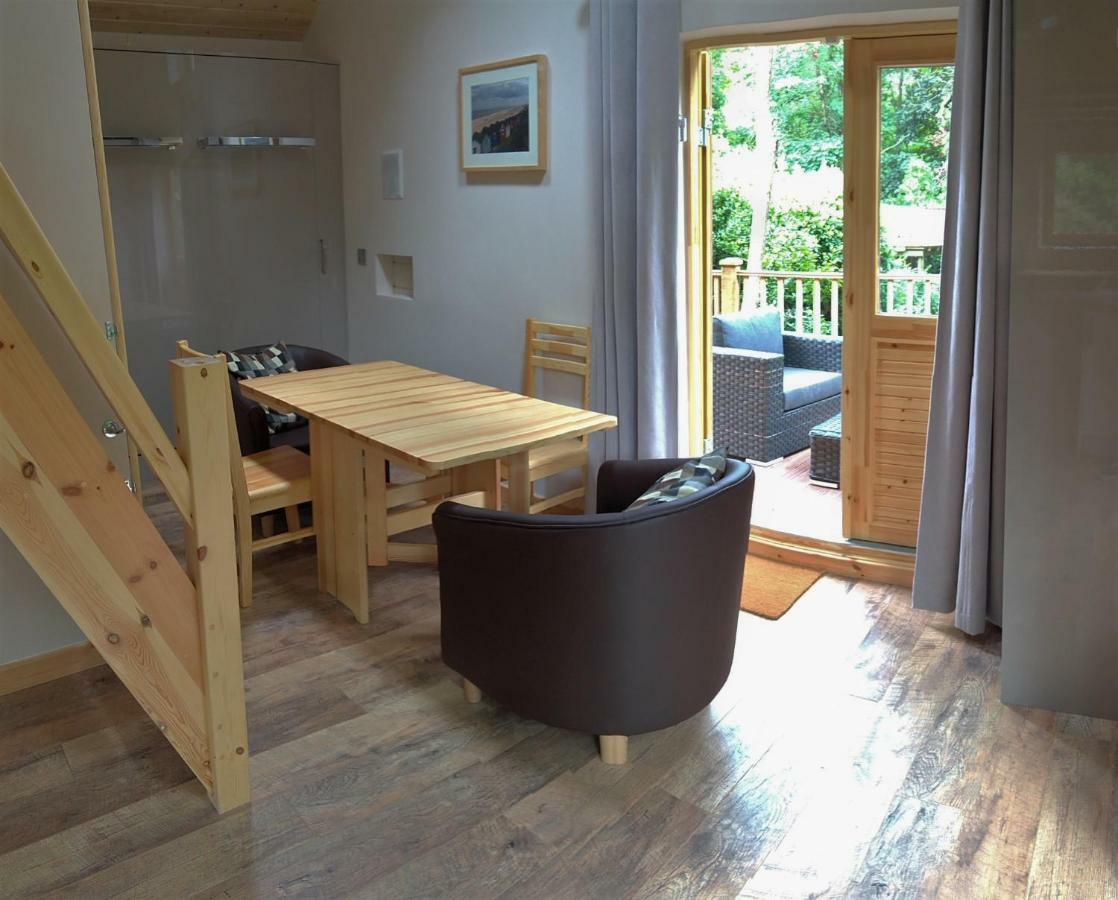 Alum Chine Log Cabin Bournemouth Exterior photo